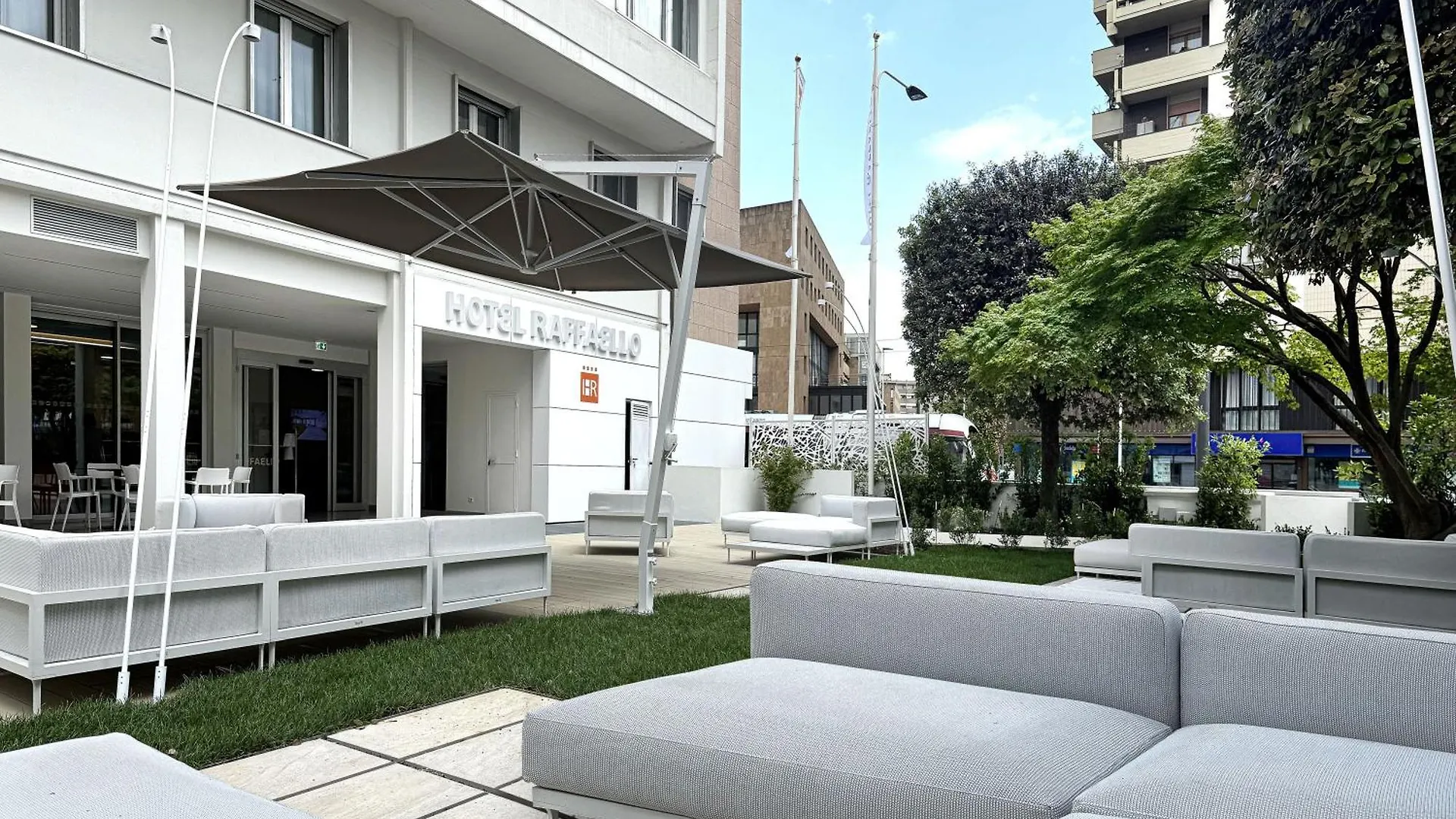 Hotel Raffaello Florence 4*,