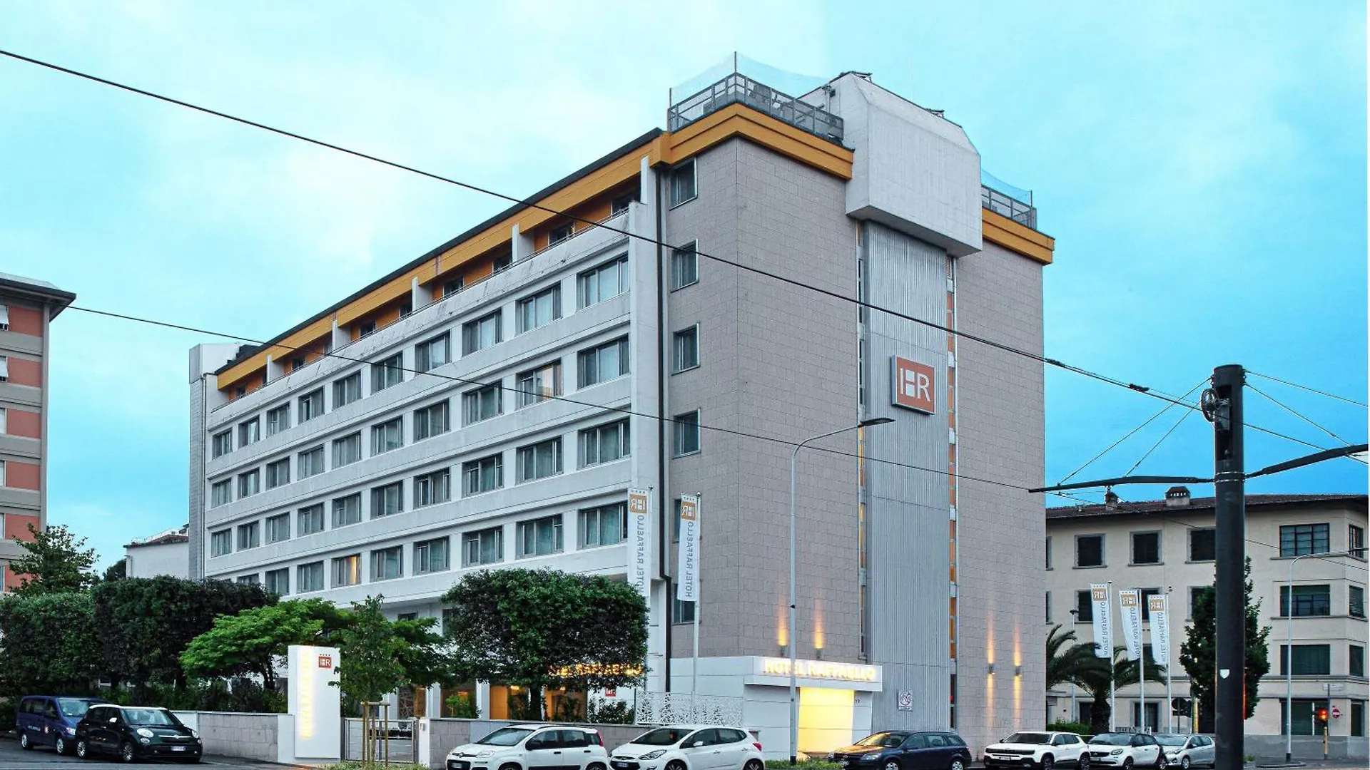 Hotel Raffaello Florencia 4*,