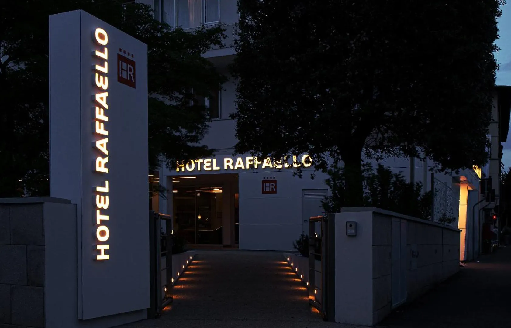 Hotel Raffaello Florence
