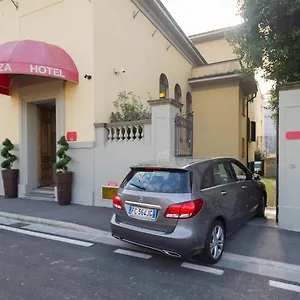 Otel La Fortezza