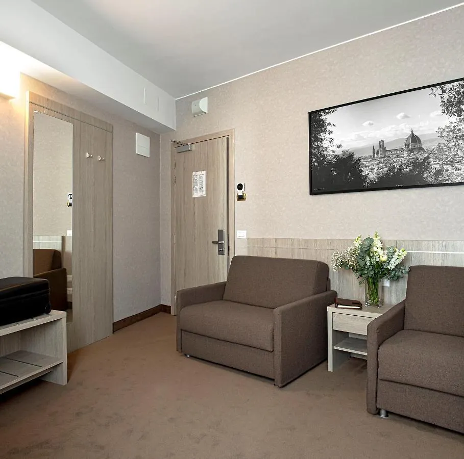 Hotel Raffaello Florence 4*,  Italy