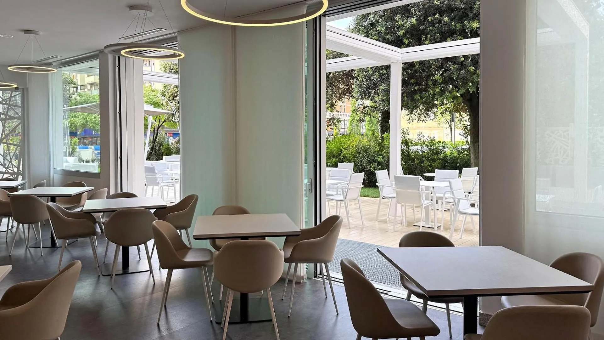 Hotel Raffaello Florence