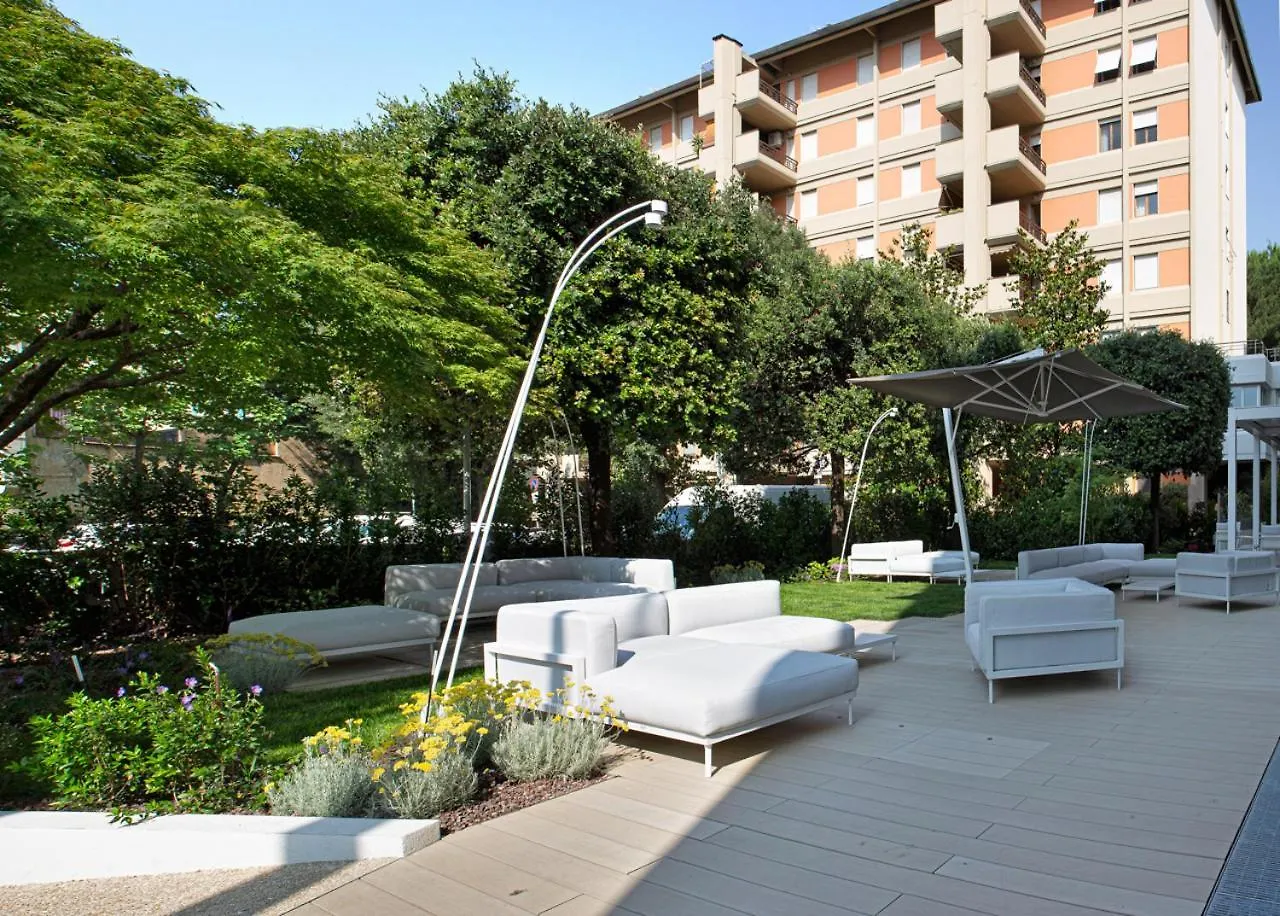 Hotel Raffaello Florence 4*,